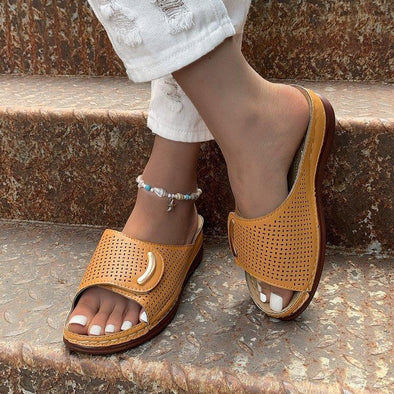 Round Toe Wedge Sandals